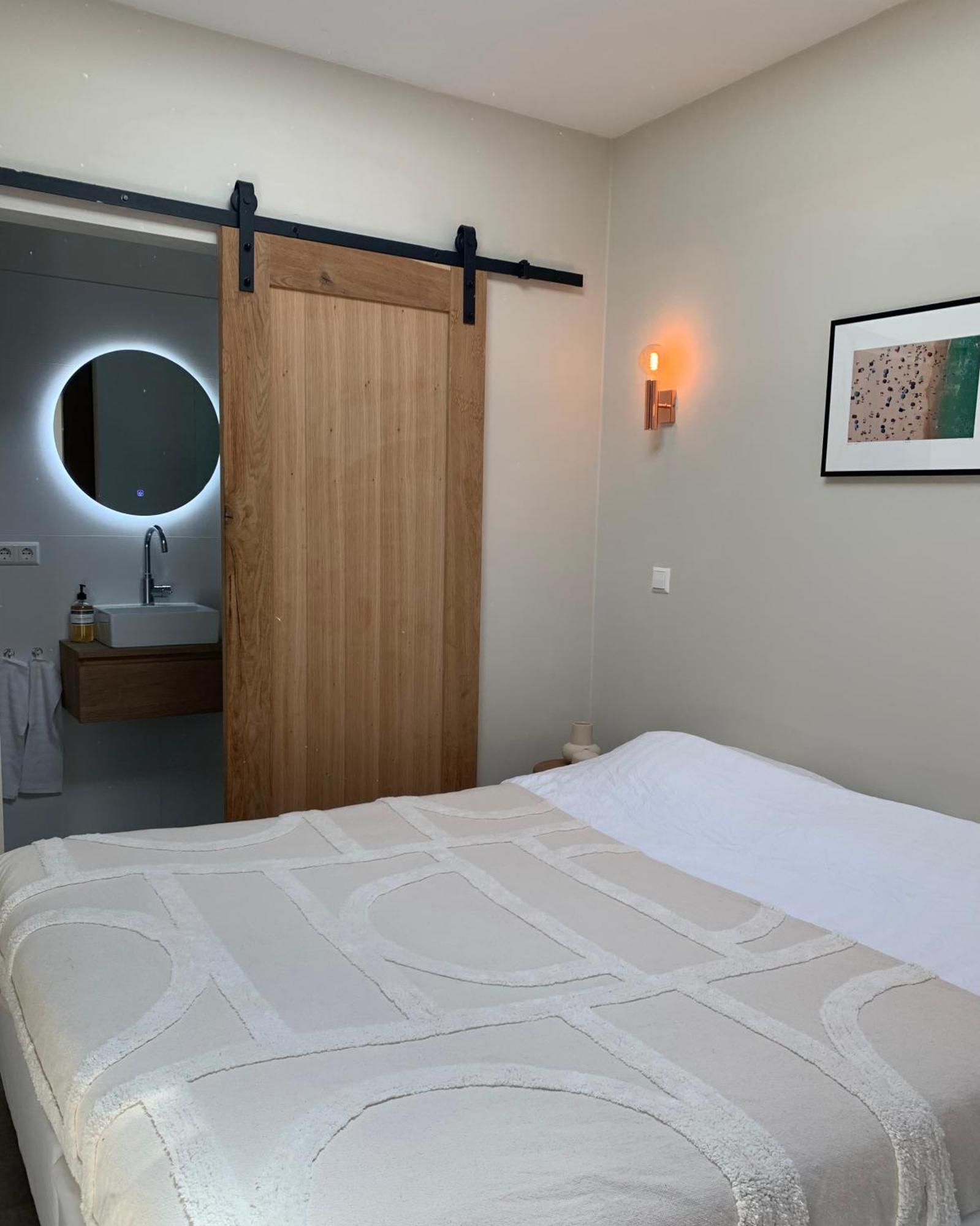 Beach Studio 35 With Private Parking Зандворт Номер фото
